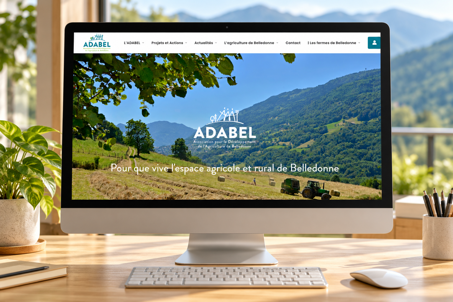 Site de l’ADABEL présenté sur un écran d’ordinateur
