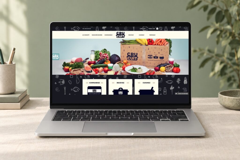 Site Cru et cuit présenté sur un ordinateur — réalisation web